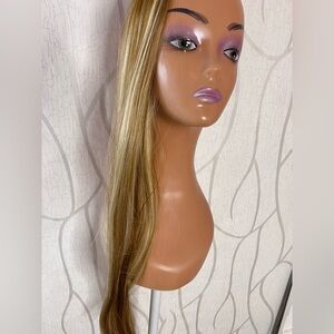 🎀🌷 34” Clip In Extensions 🌷🎀 Caramel Brown w/ Blonde Highlights NWOT